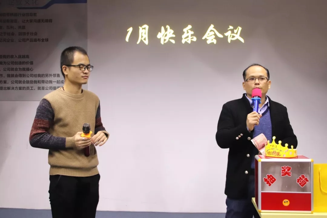 1557800414260912.jpg 640.webp (4).jpg