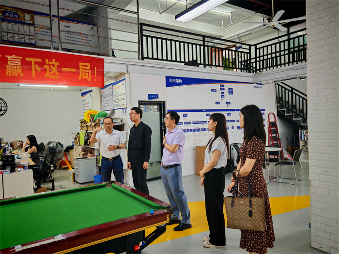 佛山市禪城區(qū)委統(tǒng)戰(zhàn)部及經(jīng)促局領(lǐng)導(dǎo)一行到林創(chuàng)科技調(diào)研